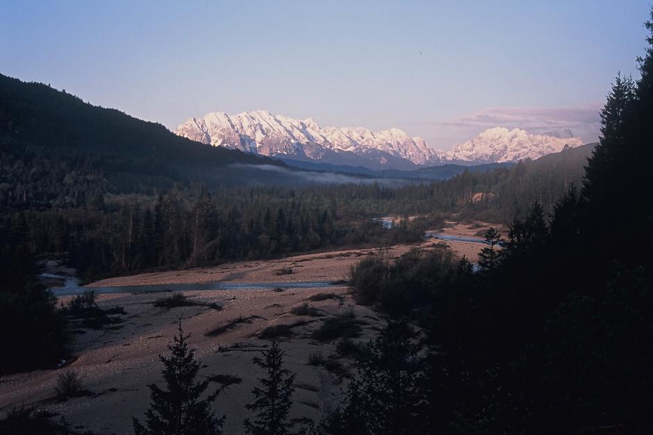 Isar mit Zugspitze2